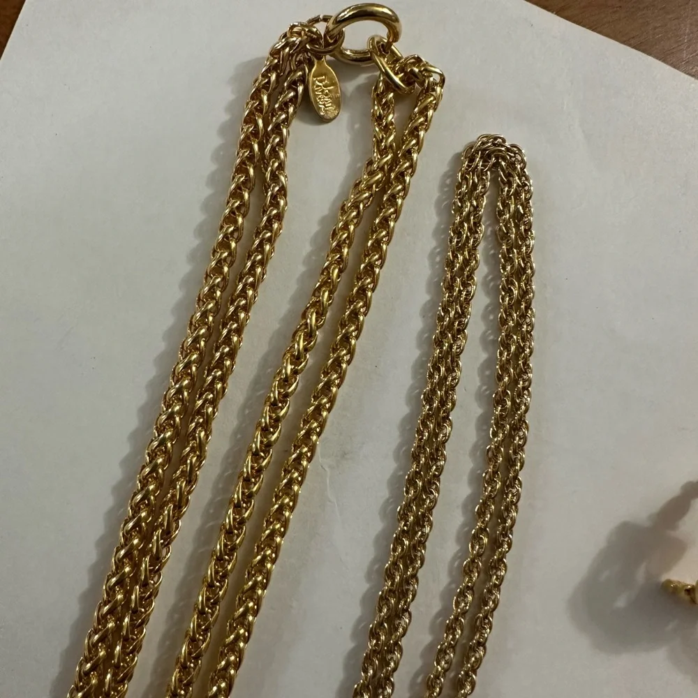 Joan Rivers Gold and Green Necklace Set with 3 pair of gold tone earring sets - Picture 4 of 6